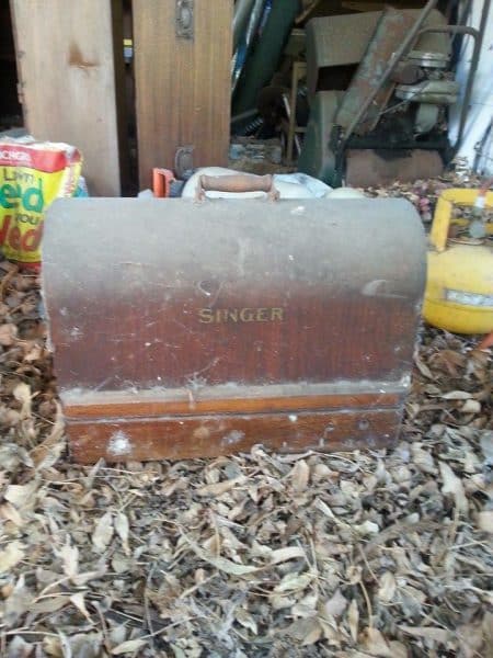 Singer 99K susies-scraps.com