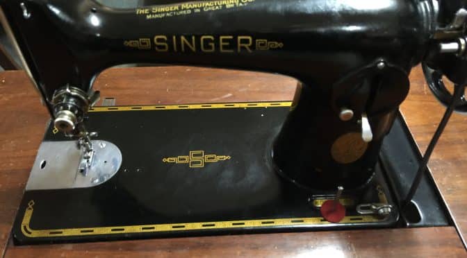 Singer 201k Treadle C1947 susies-scraps.com