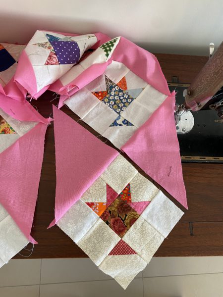 Pink Strippy Baskets Quilt Antique Inspired
susies-scraps.com