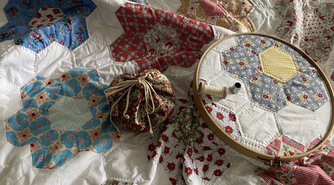 All In Hand - Lessons In Hand Quilting. susies-scraps.com