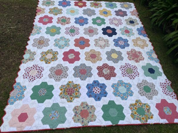 Bias Binding for Hexagon Quilt susies-scraps.com