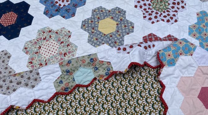 Bias Binding for Hexagon Quilt susies-scraps.com