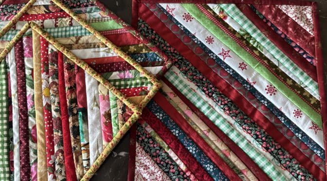String Pot Holders or Trivets for Christmas susies-scraps.com
