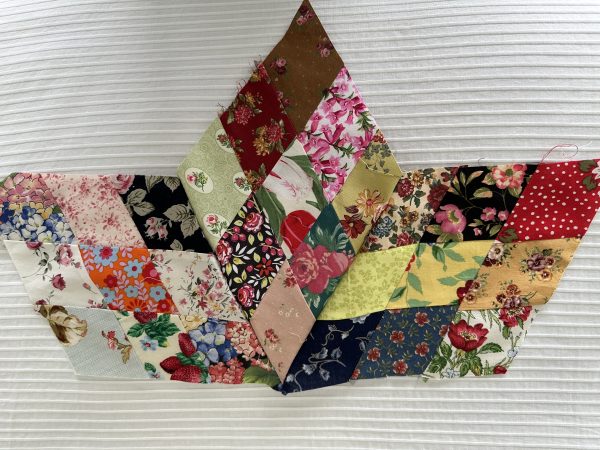 Scrappy Diamonds Kaleidoscope Beauty Star Medallion Quilt - Part 3 susies-scraps.com