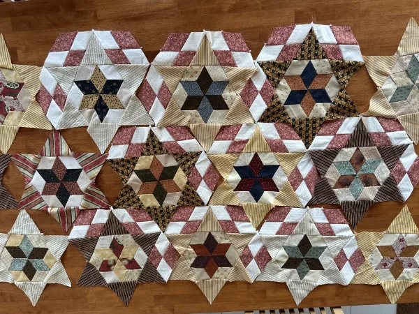 Hexagon Stars Quilt Antique Inspired - Part 4 Diamond Circles susies-scraps.com