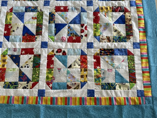 Dilly Bag Quilt - Merry Go Round susies-scraps.com