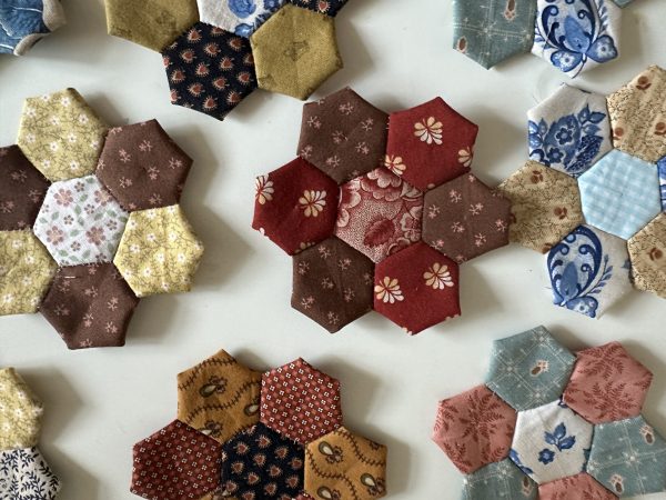 Hexagon Flowers Antique Inspired susies-scraps.com