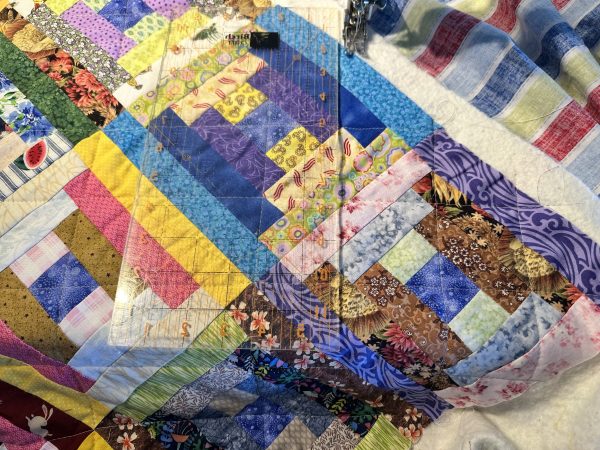 Working with Geometry Quilting Courthouse Steps susies-scraps.com
